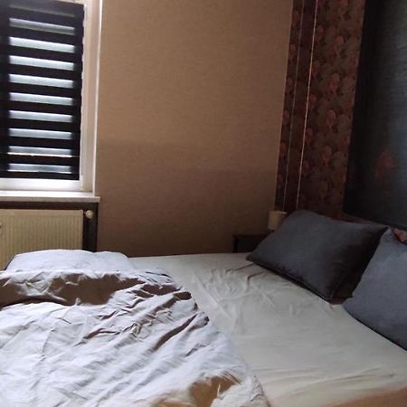 Gaestewohnung Cottbuser City Bagian luar foto