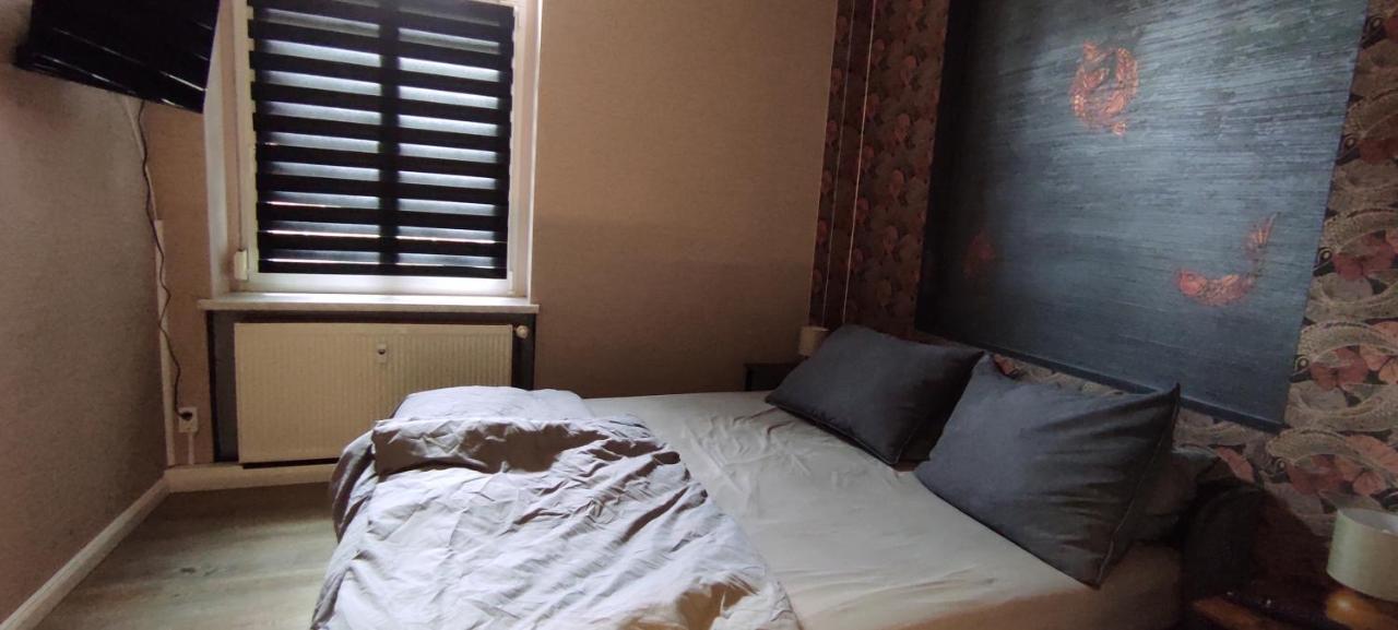 Gaestewohnung Cottbuser City Bagian luar foto