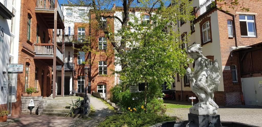 Gaestewohnung Cottbuser City Bagian luar foto
